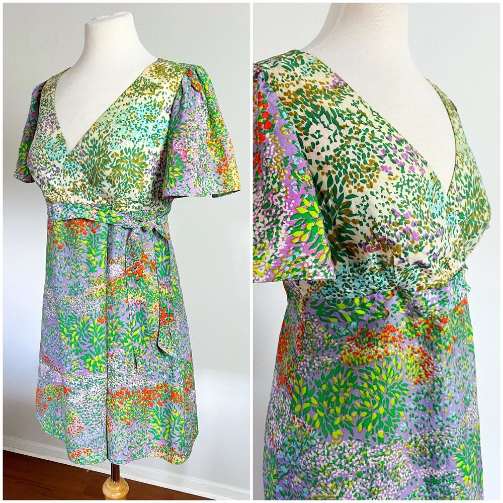 Vintage 70s Floral Psychedelic Wrap Mini Flutter Sleeve Dress //‎ Size Small